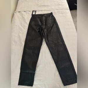 Black Textured woman Pants